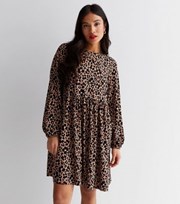 New Look Petite Brown Leopard Print Jersey Mini Smock Dress